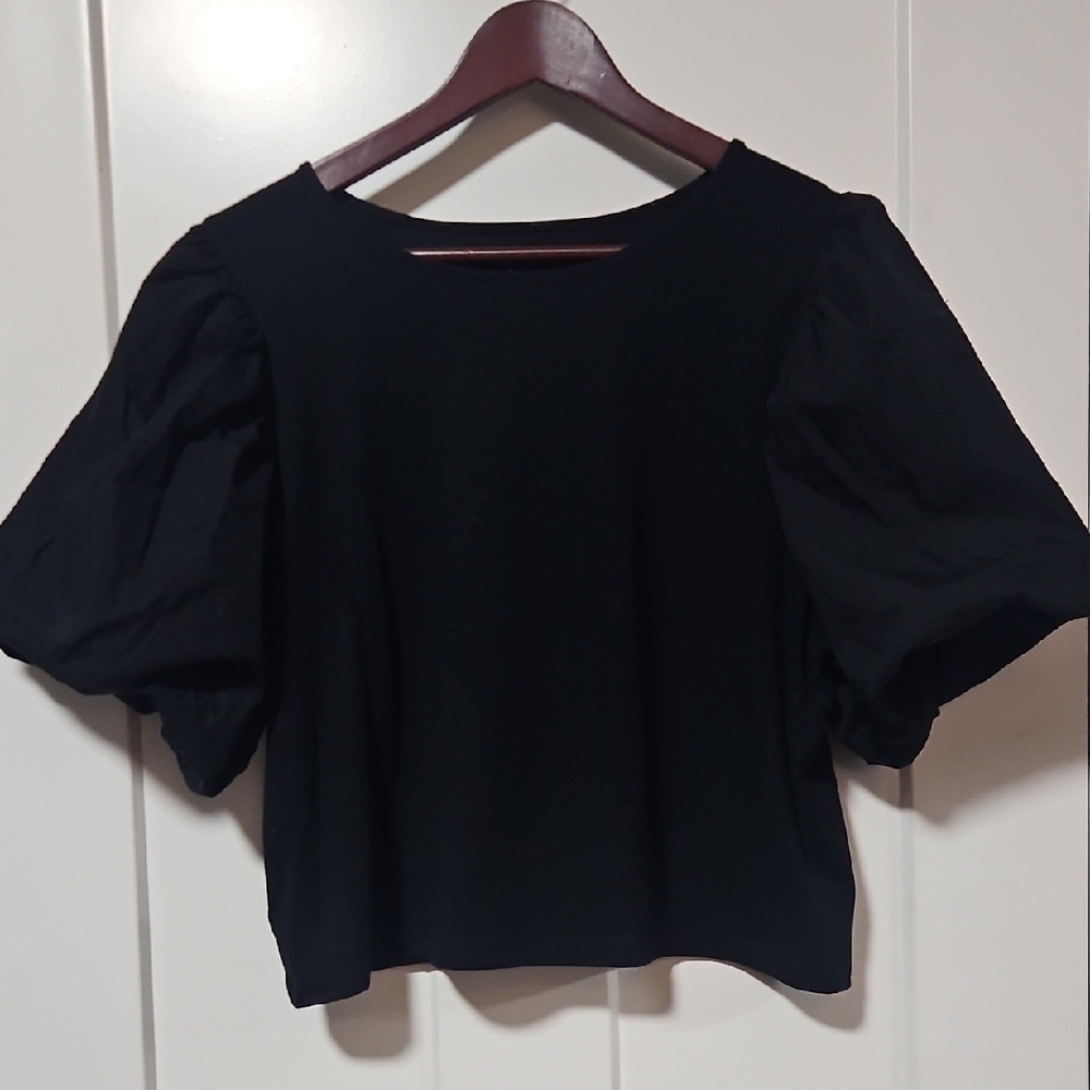 a new day Black Puff Sleeve Crop Top